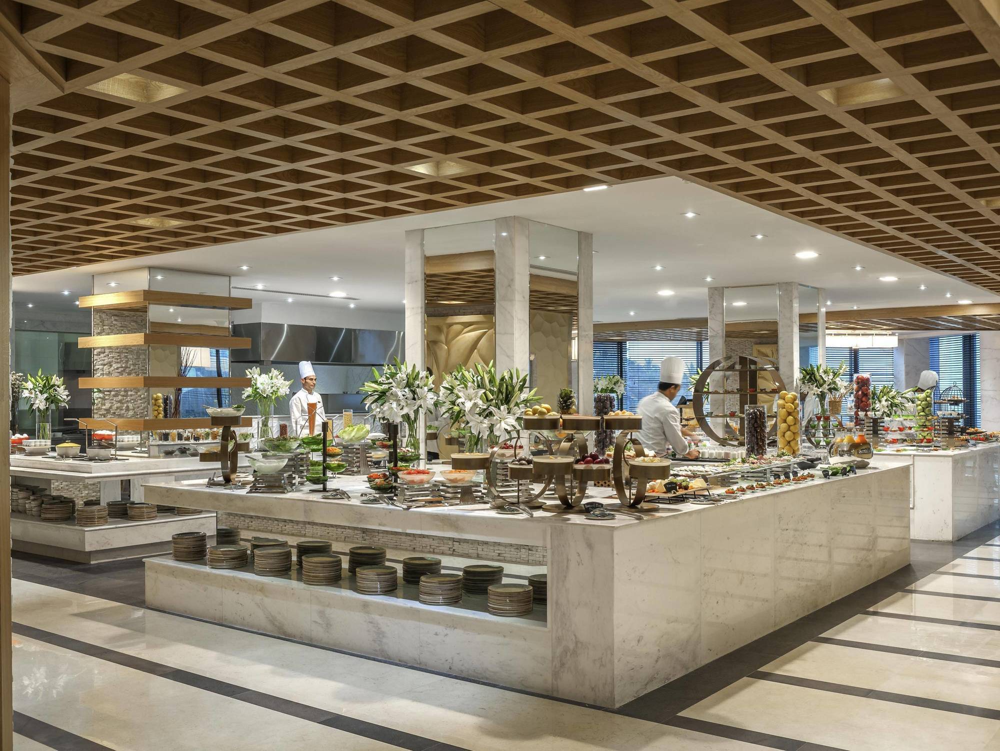Hotel The Venue Jeddah Corniche Exterior foto The buffet at the hotel